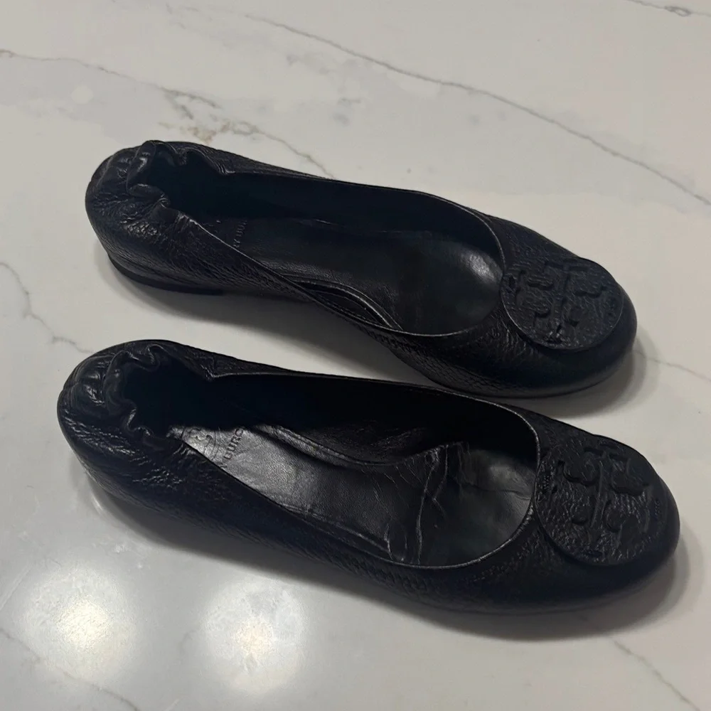 Tory Burch Black Textured Flats